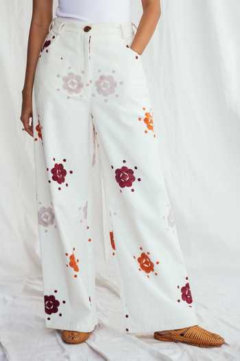 Jodi_White Cotton Thandai Trouser _Online_at_Aza_Fashions