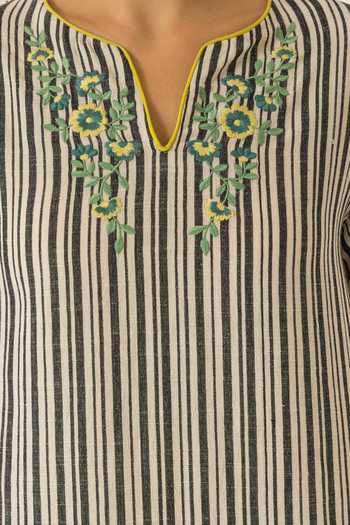 Buy Dohr India Ivory Cotton, Silk, Kota Doria Split V-neck, Yes Savera Printed Kurta Set Buy_Dohr India_Ivory Cotton, Silk, Kota Doria Split V-neck, Yes Savera Printed Kurta Set