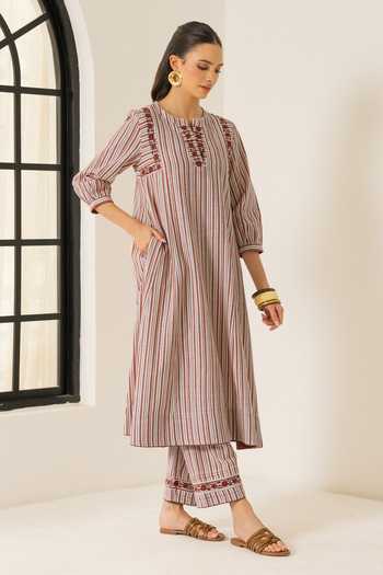Buy_Dohr India_Ivory Cotton, Bemberg, Jacquard Round Neck Aaliyah Striped Pattern Kurta Set _Online_at_Aza_Fashions