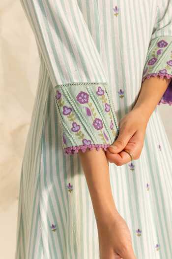 Shop_Dohr India_Green Cotton, Silk V-neck, Yes Embroidered Kurta Set _Online_at_Aza_Fashions