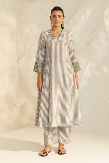 Dohr India_Beige Cotton, Silk, Kota Doria V-neck Zareen Printed Kurta Set _Online_at_Aza_Fashions