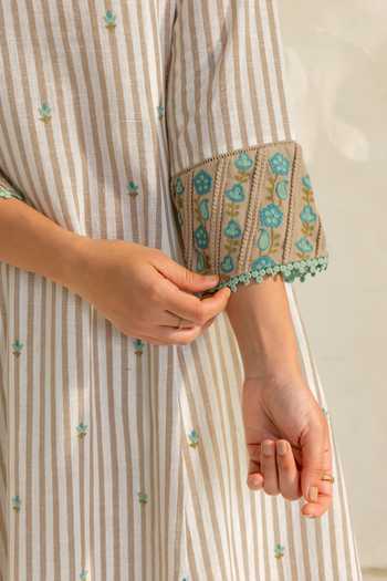 Dohr India_Beige Cotton, Silk, Kota Doria V-neck Zareen Printed Kurta Set _at_Aza_Fashions