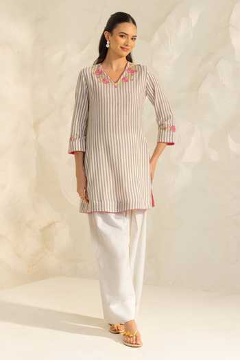 Dohr India_Beige Cotton, Silk, Kota Doria V-neck Zainab Printed Kurta Set _at_Aza_Fashions