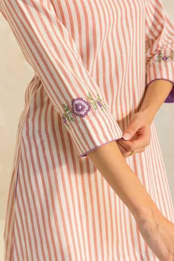 Buy_Dohr India_Pink Cotton, Kota Doria, Silk V-neck Zainab Stripe Pattern Kurta Salwar Set 