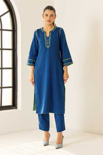 Shop_Dohr India_Blue Cotton, Bemberg, Jacquard V-neck Nyra Stripes Pattern Kurta Set _Online_at_Aza_Fashions