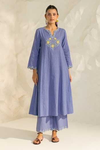 Buy_Dohr India_Blue Cotton, Jacquard, Silk V-neck Kiara Placement Embroidered Kurta Set _Online_at_Aza_Fashions