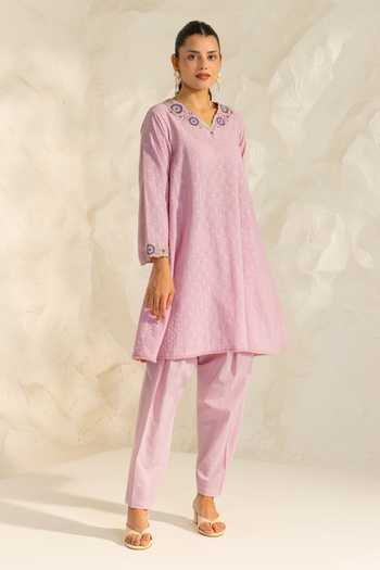 Dohr India_Purple Cotton, Jacquard, Silk, Viscose V-neck Azra Aari Embroidered Kurta Set _at_Aza_Fashions