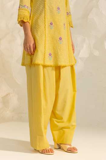 Buy_Dohr India_Yellow Cotton, Jacquard, Bemberg Laila Embroidered Kurta Set _Online_at_Aza_Fashions