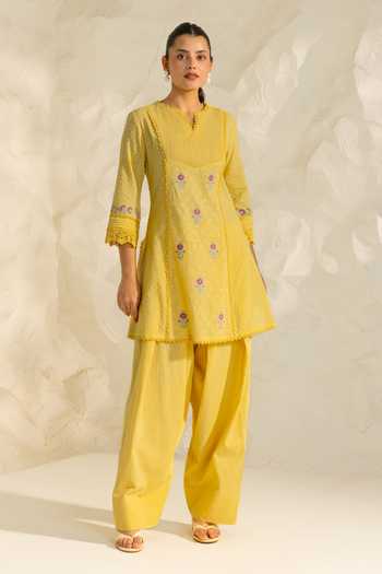 Shop_Dohr India_Yellow Cotton, Jacquard, Bemberg Laila Embroidered Kurta Set 