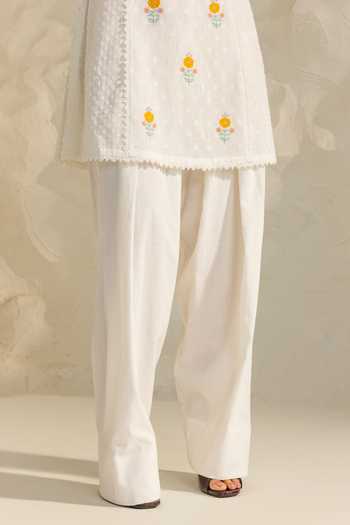 Buy_Dohr India_White Cotton, Jacquard, Bemberg Round Laila Floral Embroidered Short Kurta Set _Online_at_Aza_Fashions