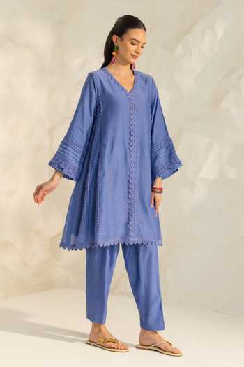 Dohr India_Blue Silk, Cotton V-neck Samara Kurta Set _at_Aza_Fashions