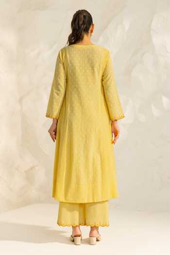 Dohr India Kiara Floral Placement Embroidered Kurta Set 