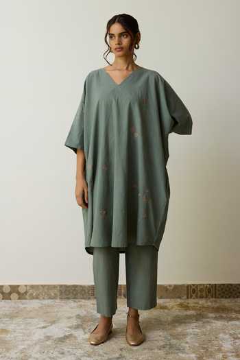 Rhua Iti Handloom Cotton Kurta & Pant Set 