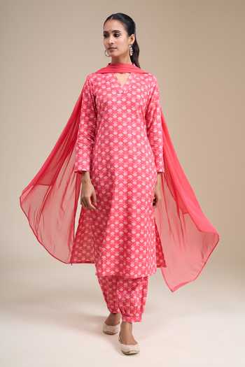Buy_Khwaab By Sanjana Lakhani_Pink Cotton V-neck Butti Print Straight Kurta Set _Online_at_Aza_Fashions