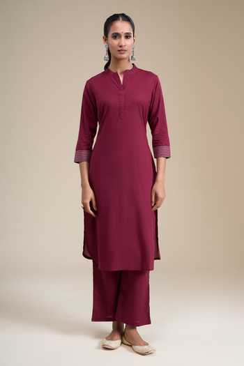 Khwaab By Sanjana Lakhani Maroon Cotton Mandarin Collar, Yes Straight Kurta Set Online at Aza Fashions Khwaab By Sanjana Lakhani_Maroon Cotton Mandarin Collar, Yes Straight Kurta Set _Online_at_Aza_Fashions