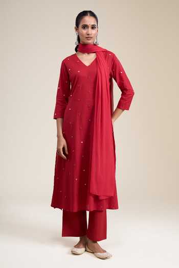 Khwaab By Sanjana Lakhani Embellished Straight Kurta Set 