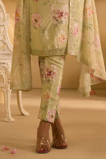 Buy_Lashkaraa_Green Silk, Crepe, Chinon Round Neck Floral Print Straight Kurta Pant Set _Online_at_Aza_Fashions
