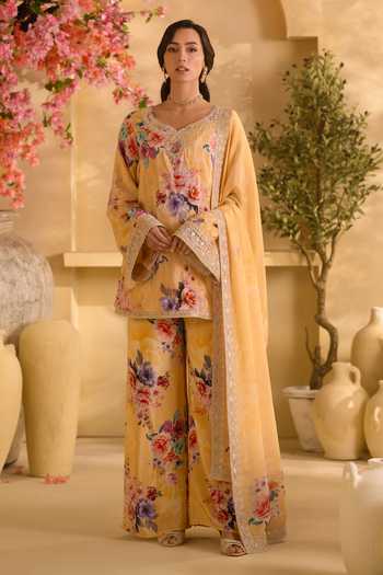Lashkaraa Floral Print Straight Kurta Palazzo Set 