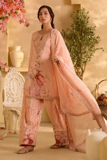 Shop_Lashkaraa_Peach Organza, Georgette, Satin Round Neck Floral Print Kurta Farshi Salwar Set _Online_at_Aza_Fashions