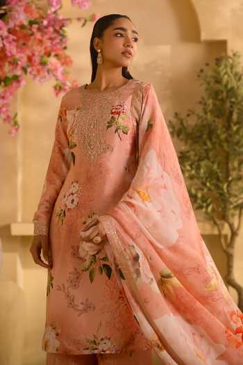 Lashkaraa_Peach Organza, Georgette, Satin Zari, Sequins, Floral Print Kurta Palazzo Set _Online_at_Aza_Fashions