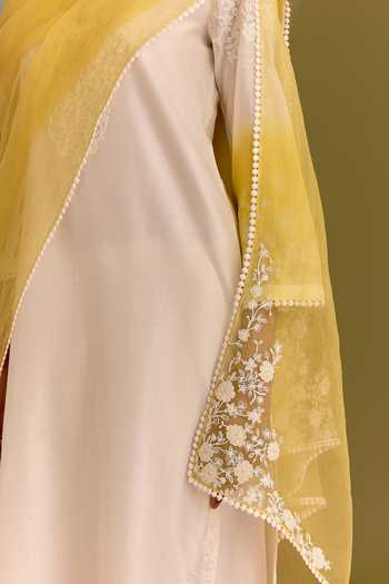 Buy Devnaagri Ivory Chanderi, Silk, Organza V-neck Embroidered Yoke Kurta Set Online at Aza Fashions Buy_Devnaagri_Ivory Chanderi, Silk, Organza V-neck Embroidered Yoke Kurta Set _Online_at_Aza_Fashions