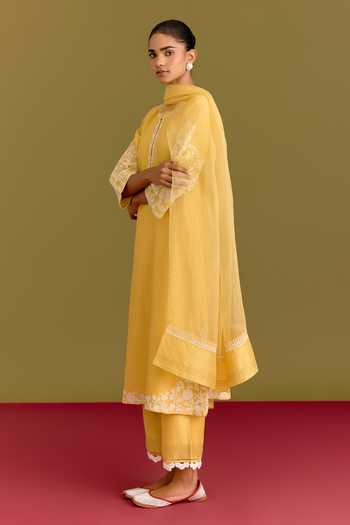 Shop_Devnaagri_Yellow Silk, Chanderi, Organza Round Neck, Yes Placed Embroidered Kurta Set _Online_at_Aza_Fashions