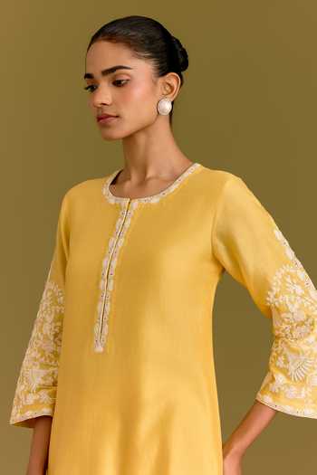 Devnaagri_Yellow Silk, Chanderi, Organza Round Neck, Yes Placed Embroidered Kurta Set _at_Aza_Fashions