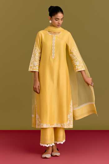 Devnaagri Placed Embroidered Kurta Set 
