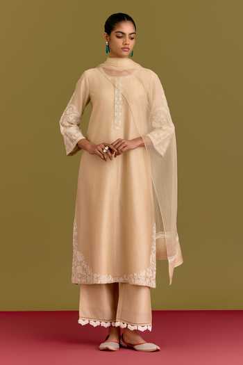 Devnaagri Embroidered Silk Chanderi Kurta Set 