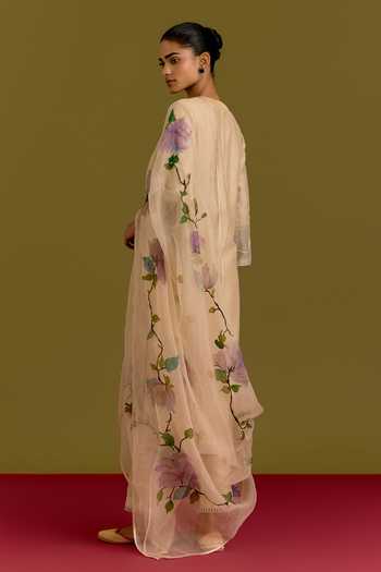 Buy Devnaagri Beige Silk, Chanderi, Organza V-neck Kurta Set With Floral Pattern Dupatta Online at Aza Fashions Buy_Devnaagri_Beige Silk, Chanderi, Organza V-neck Kurta Set With Floral Pattern Dupatta _Online_at_Aza_Fashions