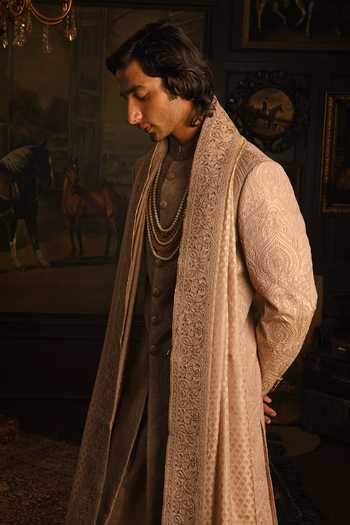 Buy Punit Arora Pink Silk The Mughal Tapestry Embroidered Sherwani Set Buy_Punit Arora_Pink Silk The Mughal Tapestry Embroidered Sherwani Set