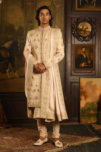 Punit Arora Vintage Floral Pattern Silk Sherwani Set 
