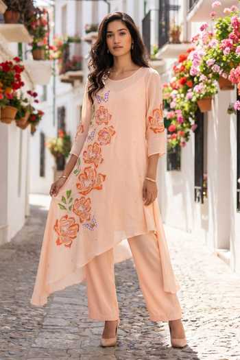 Seams Pret And Couture Lavira Embroidered Kurta Set 