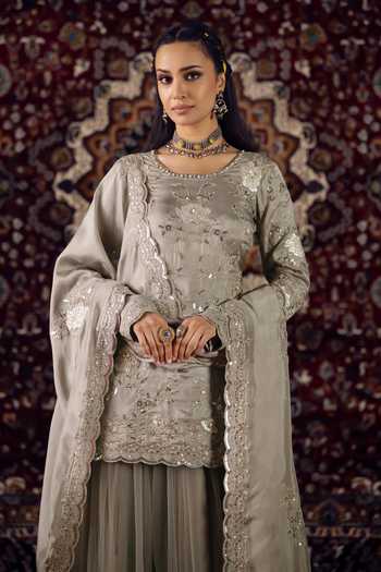 Shop_Lashkaraa_Grey Silk Round Neck Embroidered Kurta Set _Online_at_Aza_Fashions