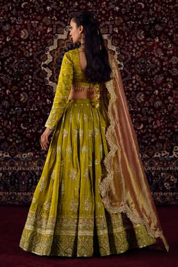 Shop_Lashkaraa_Mustard Viscose, Tissue Sweetheart Neck Sequin Embroidered Lehenga Set _Online_at_Aza_Fashions