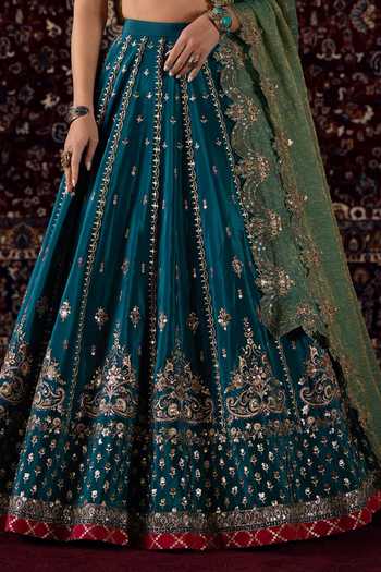 Shop_Lashkaraa_Green Crepe, Satin, Viscose Round Neck Zari Embroidered Lehenga Set _Online_at_Aza_Fashions