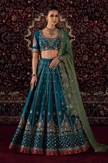 Lashkaraa Zari Embroidered Lehenga Set 