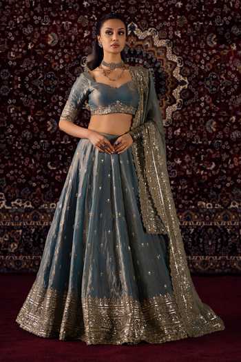 Lashkaraa Embroidered Blouse Lehenga Set 
