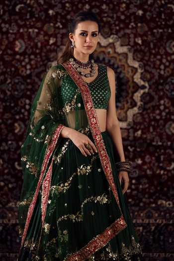 Buy_Lashkaraa_Green Viscose, Silk, Brocade, Net V-neck Zari Embroidered Lehenga Set _Online_at_Aza_Fashions
