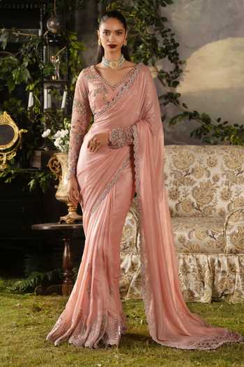 Lashkaraa Saree & Embroidered Blouse Set 