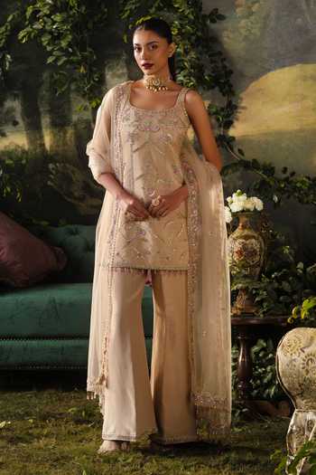 Lashkaraa Beige Tissue, Net Square Neck Embroidered Sleeveless Kurta Set at Aza Fashions Lashkaraa_Beige Tissue, Net Square Neck Embroidered Sleeveless Kurta Set _at_Aza_Fashions