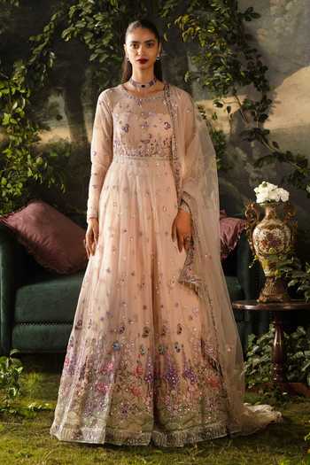 Lashkaraa_Peach Net Round Neck Floral Embroidered Anarkali Set _at_Aza_Fashions