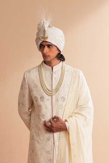 Shreyansh Designs_White Silk, Dupion Vladimir Ornate Floral Embroidered Sherwani Set _Online_at_Aza_Fashions