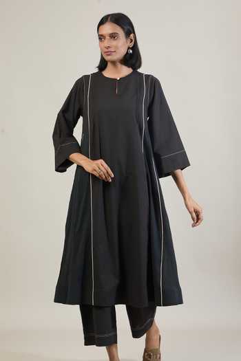 Shop_Tuli_Black Cotton Round Neck, Yes Arth Thread Work Straight Kurta Set _Online_at_Aza_Fashions
