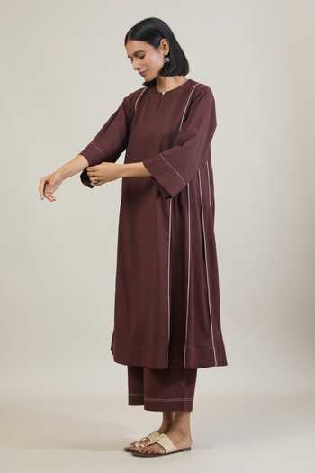 Buy_Tuli_Brown Cotton Round Neck, Keyhole Neck, Yes Roop Thread Work Kurta And Pant Set _Online_at_Aza_Fashions