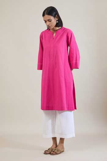 Tuli Pink Cotton Split V-neck, Yes Saar Thread Work Straight Kurta And Pant Set Online at Aza Fashions Tuli_Pink Cotton Split V-neck, Yes Saar Thread Work Straight Kurta And Pant Set _Online_at_Aza_Fashions