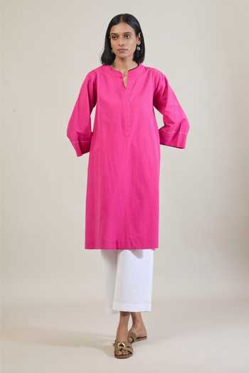 Shop Tuli Pink Cotton Split V-neck, Yes Saar Thread Work Straight Kurta And Pant Set Online at Aza Fashions Shop_Tuli_Pink Cotton Split V-neck, Yes Saar Thread Work Straight Kurta And Pant Set _Online_at_Aza_Fashions