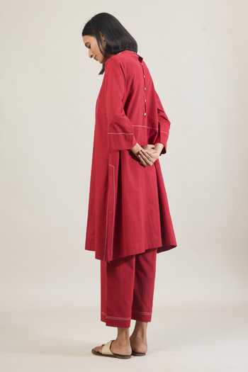 Shop Tuli Red Cotton Split V-neck Udaan Thread Work Kurta And Pant Set Online at Aza Fashions Shop_Tuli_Red Cotton Split V-neck Udaan Thread Work Kurta And Pant Set _Online_at_Aza_Fashions