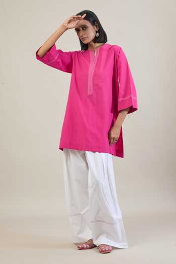 Buy Tuli Pink Cotton, Kota Doria Round Neck Arka Thread Work Kurta And Salwar Set Online at Aza Fashions Buy_Tuli_Pink Cotton, Kota Doria Round Neck Arka Thread Work Kurta And Salwar Set _Online_at_Aza_Fashions