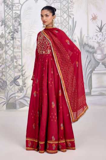 Shop Shyam Narayan Prasad Maroon Silk, Georgette Choker Neck Zardozi Embroidered Anarkali Set Online at Aza Fashions Shop_Shyam Narayan Prasad_Maroon Silk, Georgette Choker Neck Zardozi Embroidered Anarkali Set _Online_at_Aza_Fashions